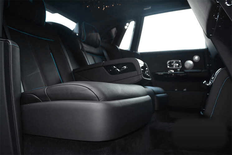 Rolls-Royce Phantom 8 interior rear cabin seats