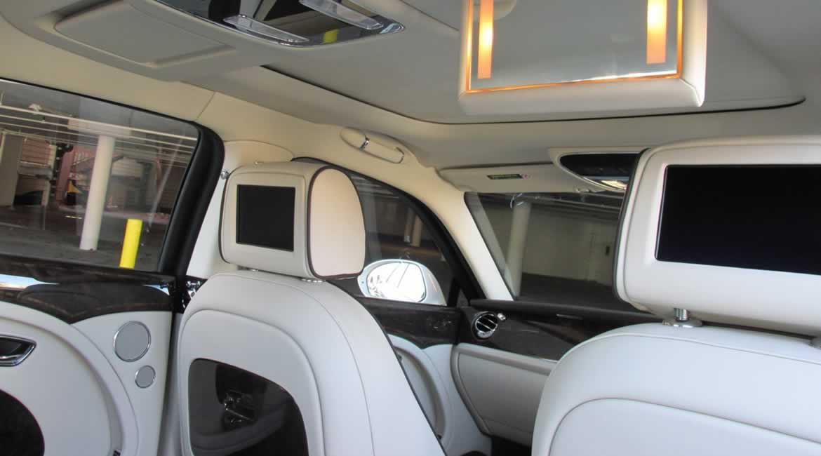 Bentley Mulsanne exterior