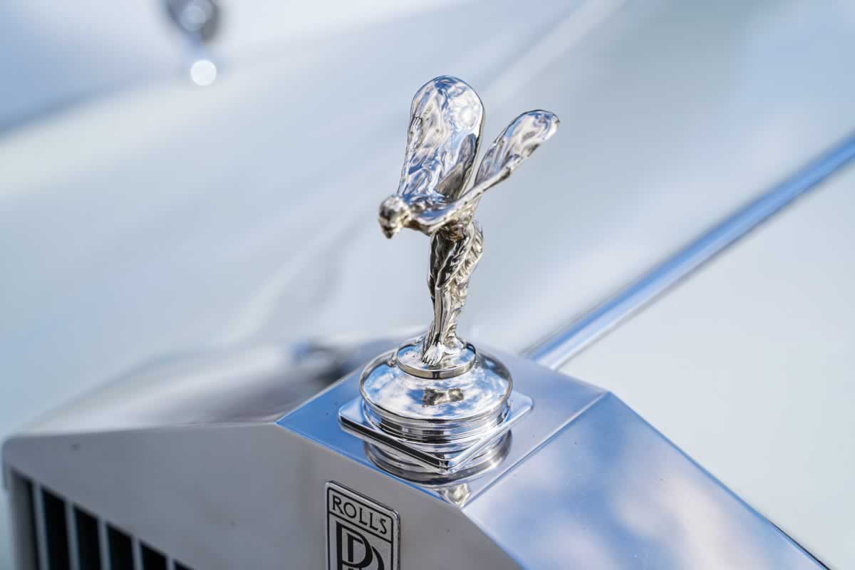 Rolls-Royce Spirit of Ecstasy on bonnet