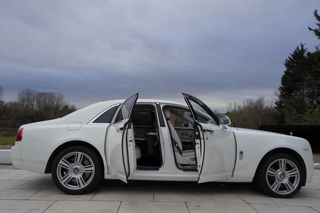 White Rolls-Royce Ghost II side doors open