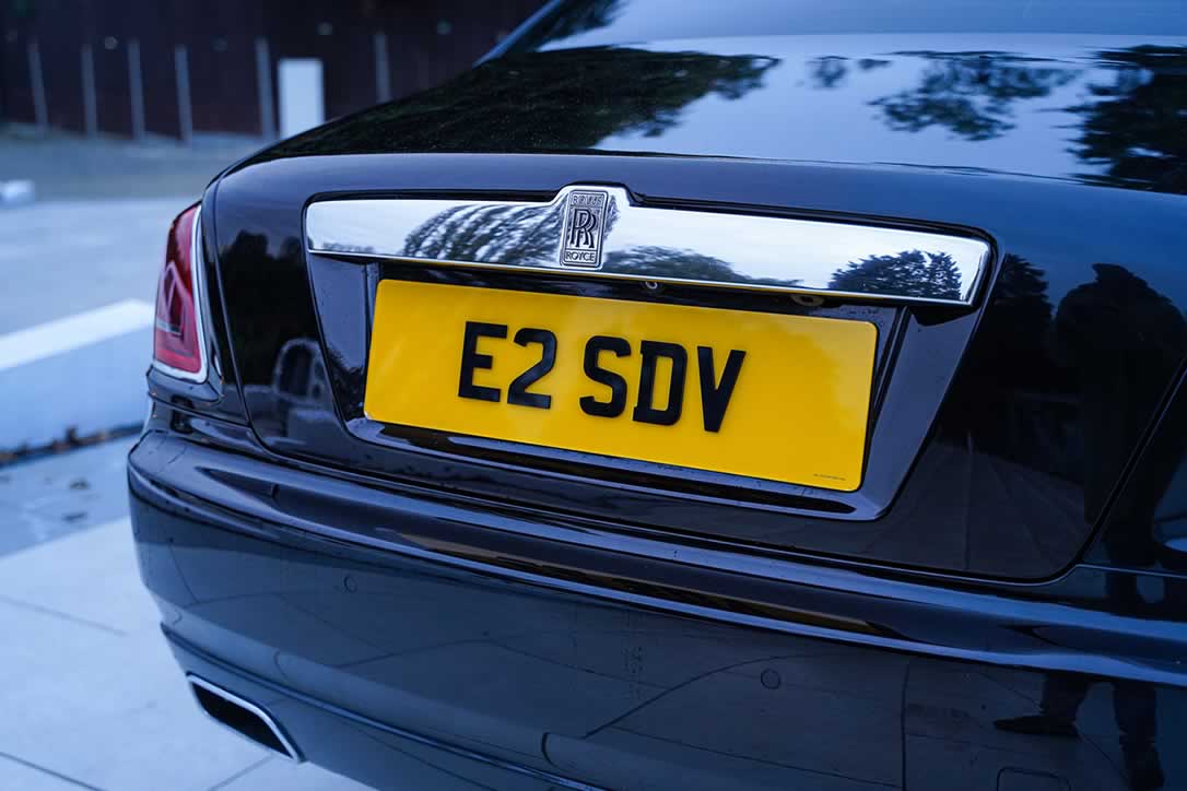Rolls-Royce Ghost Series IIrear number plate