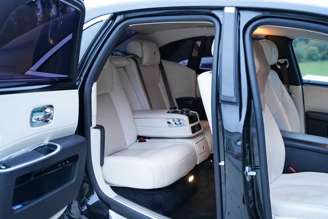 Rolls-Royce Ghost Series II interior rear seating