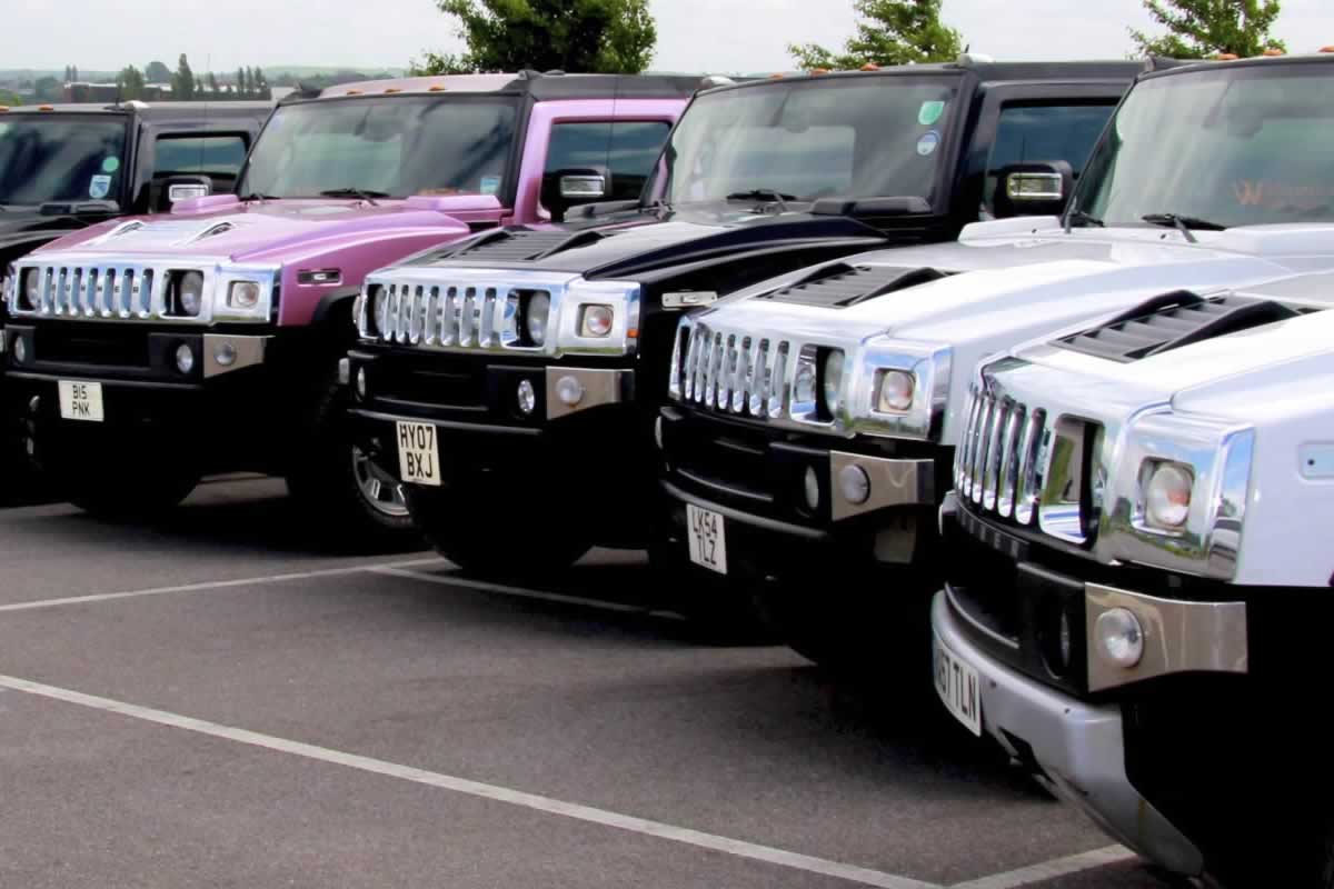 White Hummer H2 exterior 5