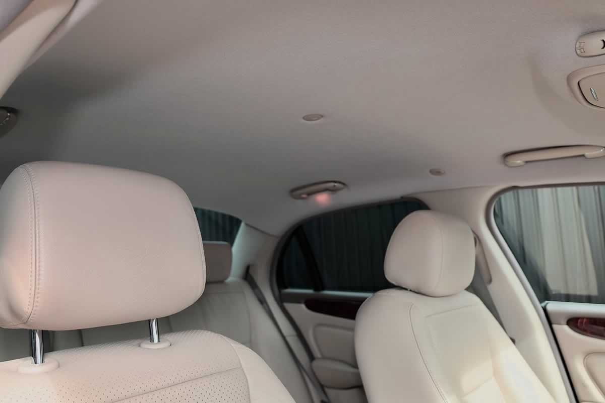 Jaguar-xj interior 1