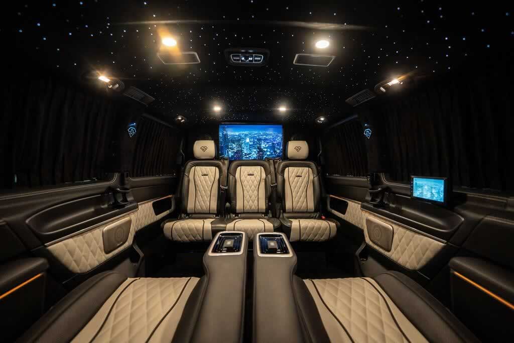LandJet interior 7
