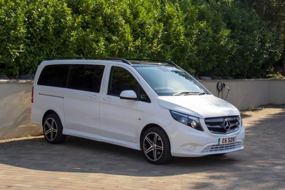 Mercedes V-Class MPV 4