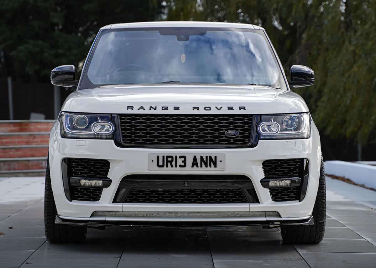 Range Rover Autobiography exterior front