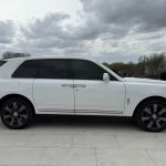 White Rolls-Royce Cullinan side view